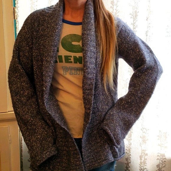 Ultra Fuzzy Wrap Up Saturday Anything Cardigan - Picture 5 of 16